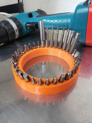 Hex bits holder crown