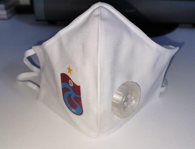 Air valve for self-sewn mask