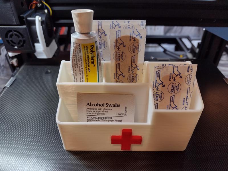 Bandage Holder/Organizer