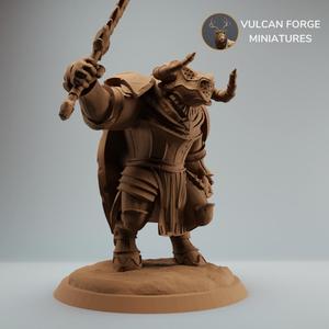 Minotaur paladin knight warrior with sword - Pre supported