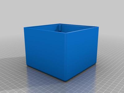 Speaker box 135x135x100mm, d=103mm