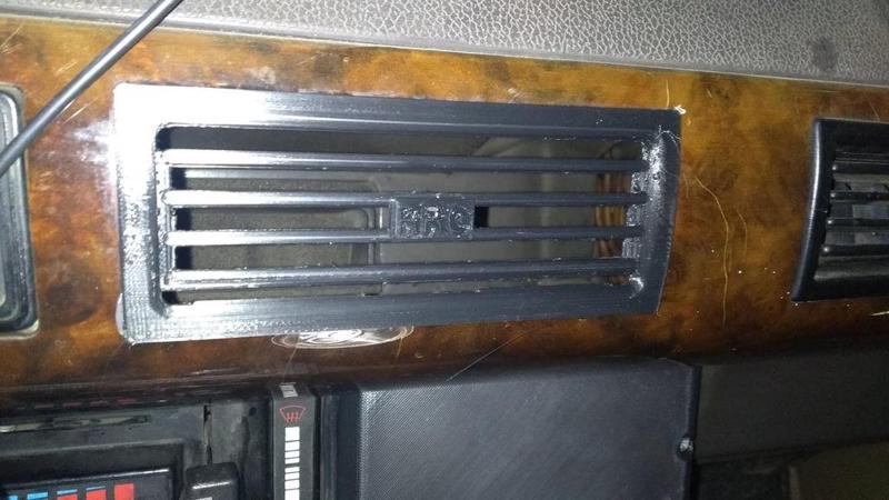 Range Rover Classic replica simple dash vent grille