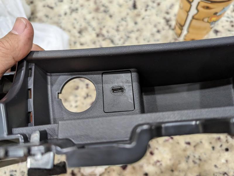 NC2 Miata USB-C mount