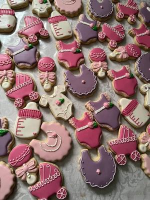 Baby shower cutters