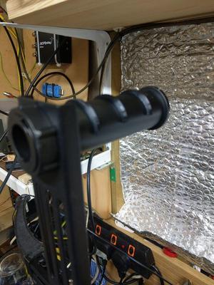 Slip rings for reel dispenser