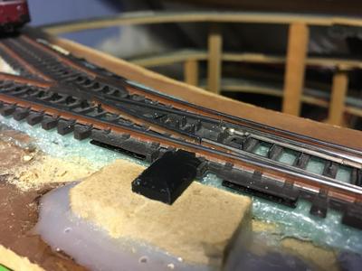 Marklin K-rail switch servo mount