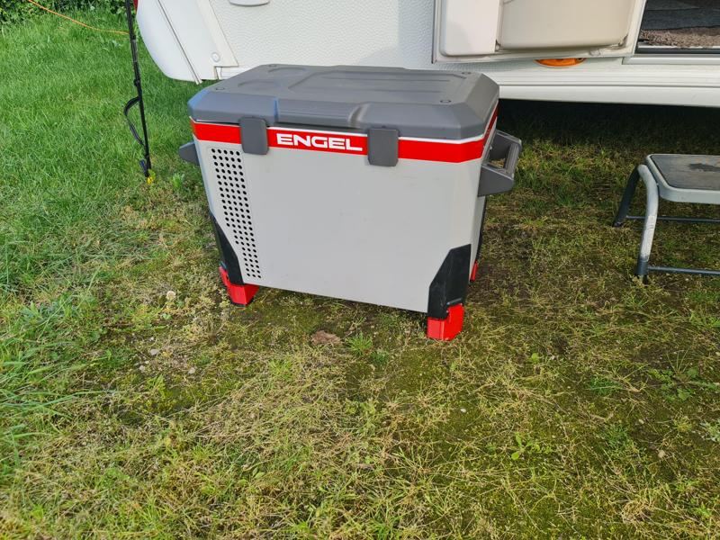 Einstellbarer Fuss für Engel Kühlbox MR040F