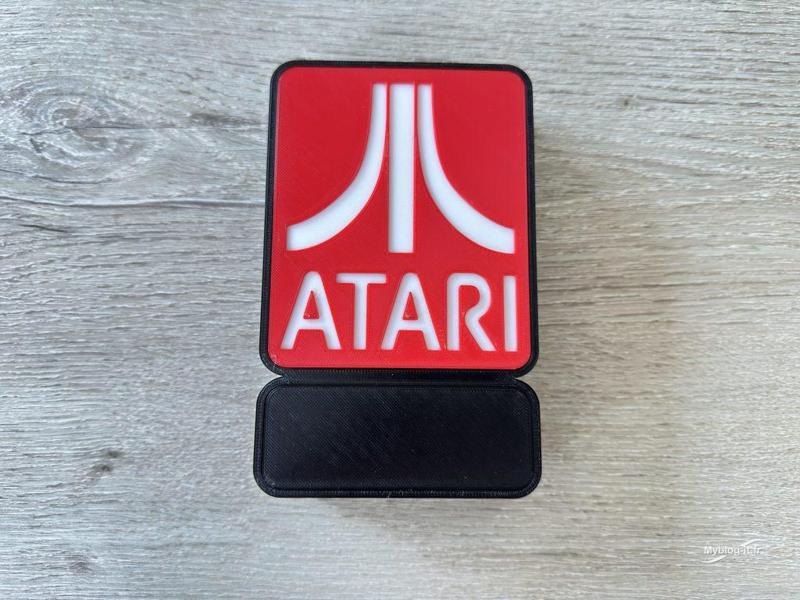 Lampe LED connectée / Connected LED lamp