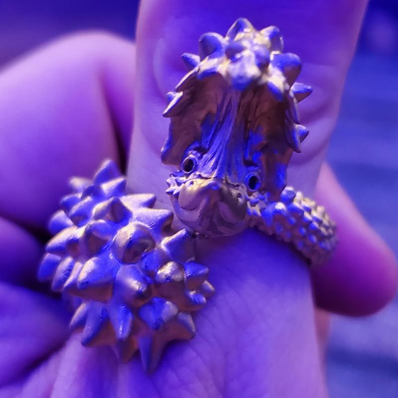 Umbrella Bird Ring (22mm)