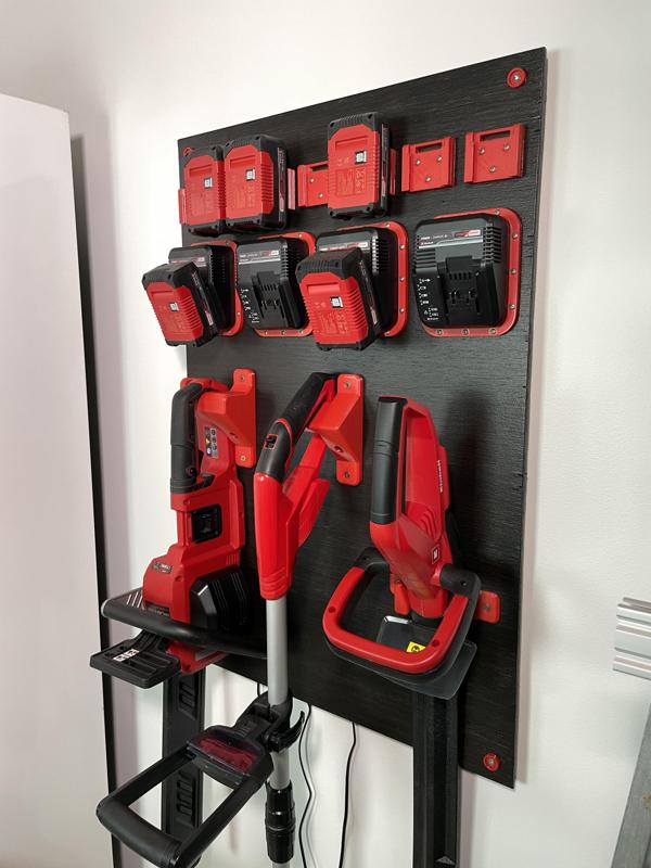 EINHELL garden power tool storage / charging station