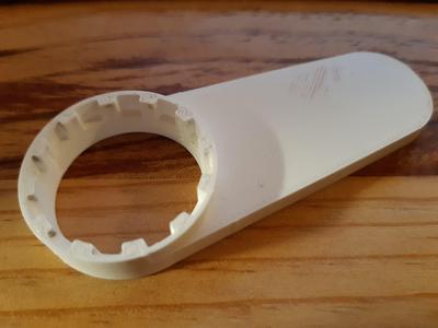 Spanner wrench for Suntour fork