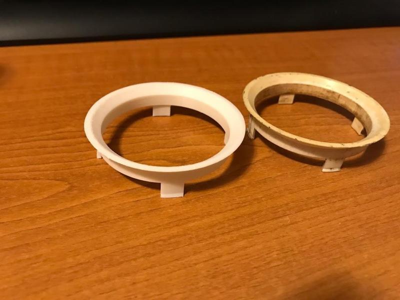 Wheel centering ring - 60.1 mm to 56.6 mm