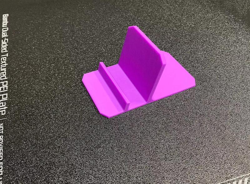 Simple phone holder