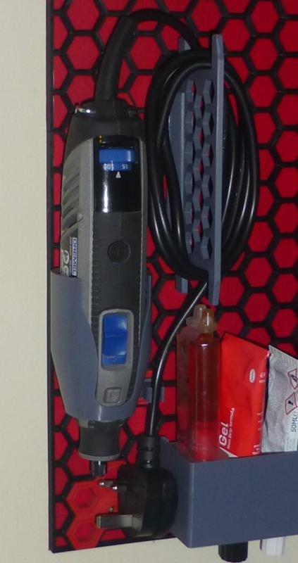 Dremel 4250-4300 Holder with separate cable rack for Honeycomb Wall
