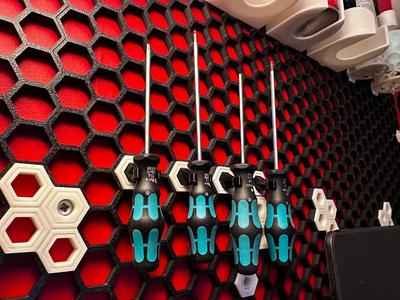 Honeycomb wall screwdriver holders size -1