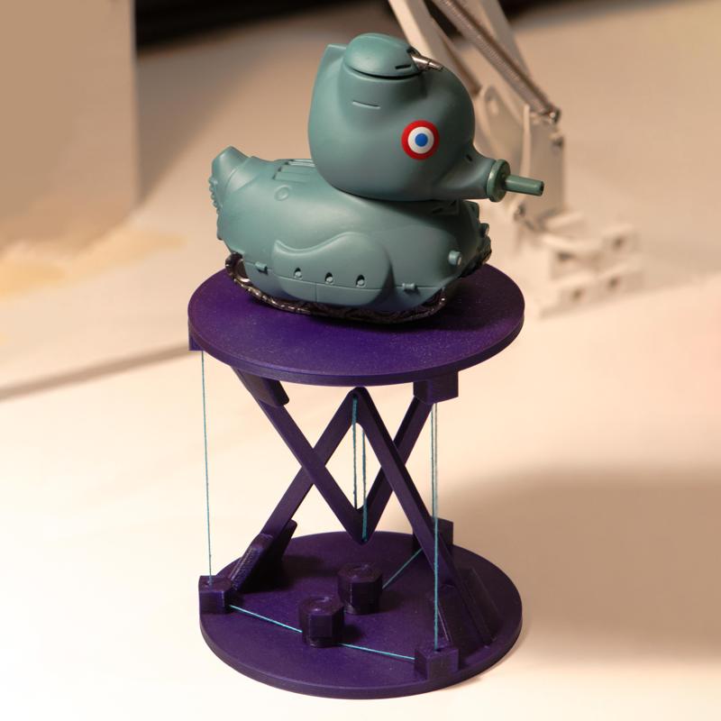 Heavy-duty-ish Tensegrity Table