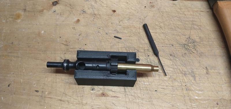 AR15 Bolt Jig