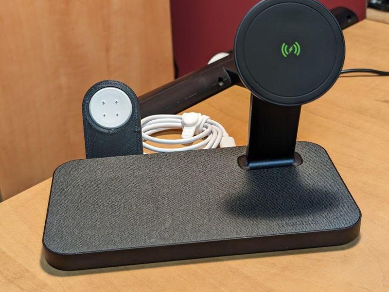 Pixel Watch 2 charger holder for Mophie Snap+ 3-in-1 charging stand