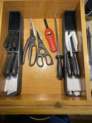 Cutlery organiser
