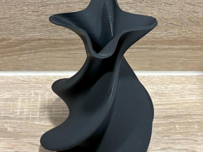 Elegant Twisted Vase