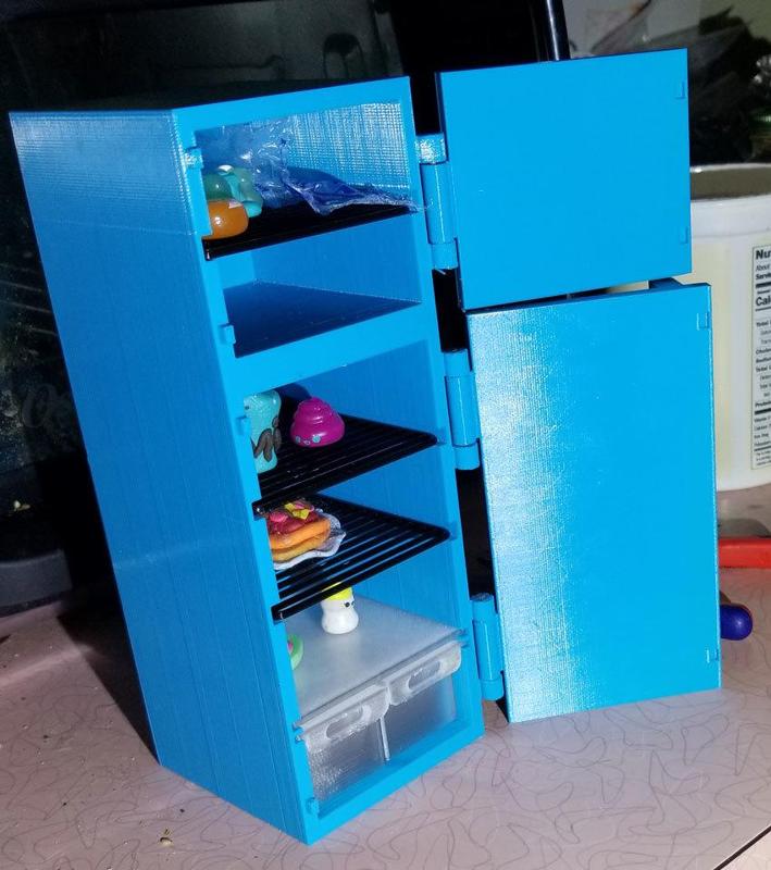 Fridge for Dolls