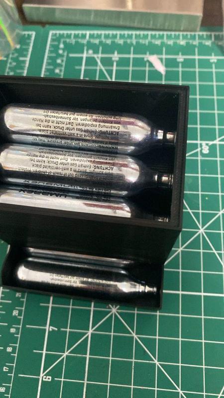 dispenser canister co2