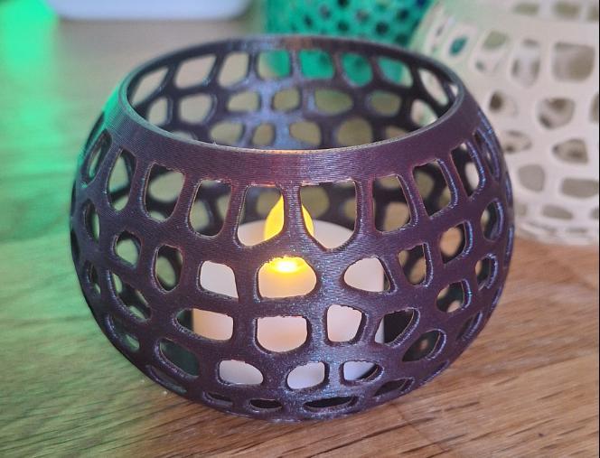 Candleholder Voronoi