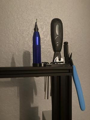 Deburring tool holder