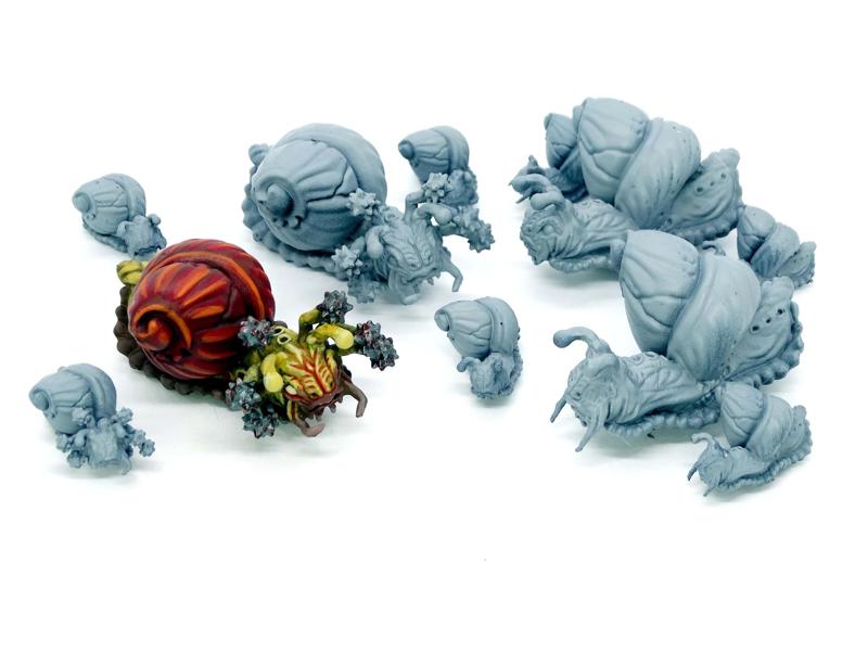 dnd giant snail miniatures pack (including the flail snail)