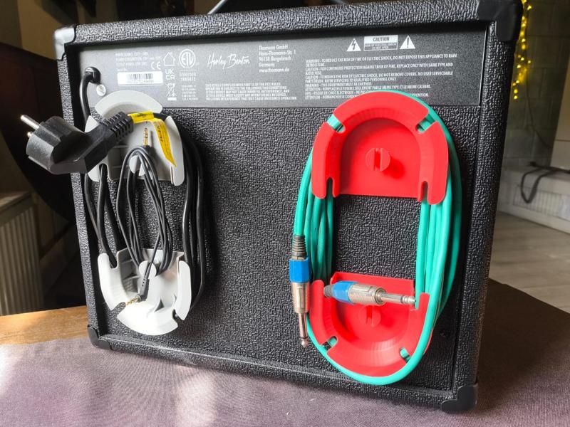 Guitar cable winder / organizer
