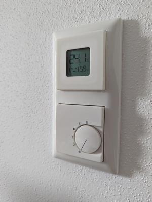 Xiaomi Mi Temperature and Humidity Monitor 2 Case for Busch-Jäger Busch-balance SI