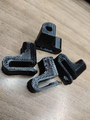 Smart roadster screw clip grommet nut