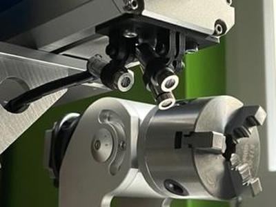 Triple fiber laser focal pointer