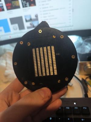 Planar Headphones with double-sided magnet system and dence tracelines