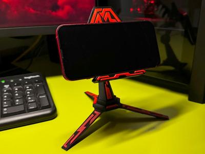 Gaming-Style Phone Stand