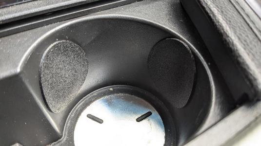 cadillac cup holder side pads