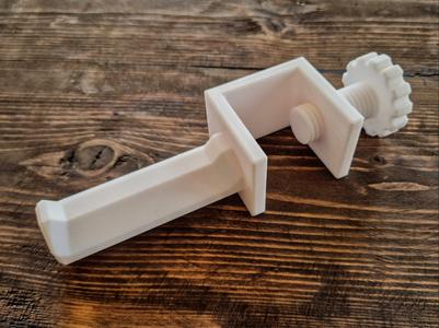 3D-printable Wall-Mount Filament Holder!