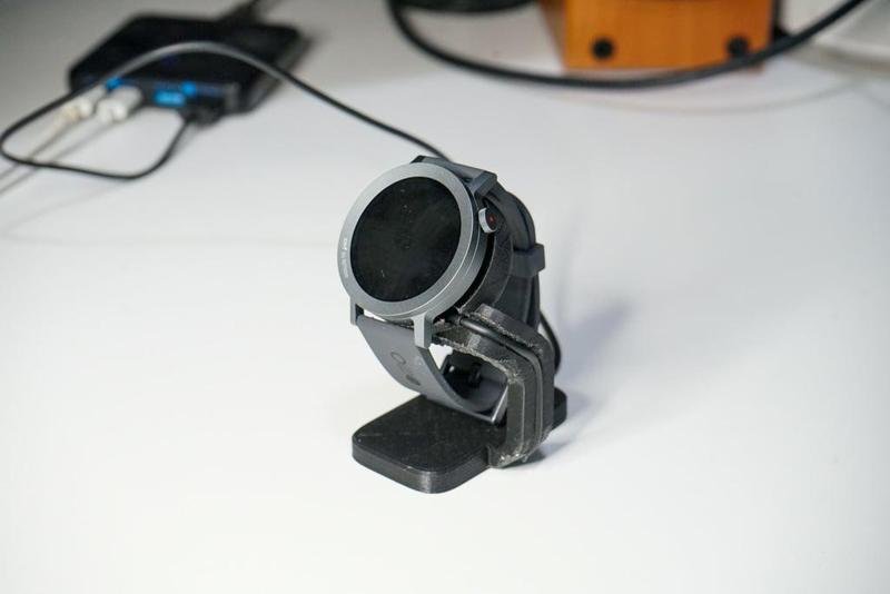 CMF Watch Pro 2  charger 