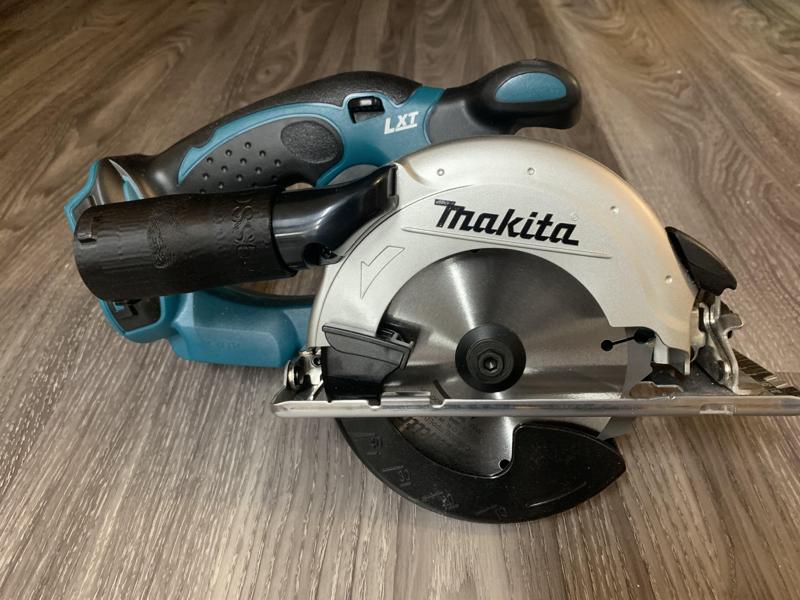 osVAC M32 Adapter Makita DSS501
