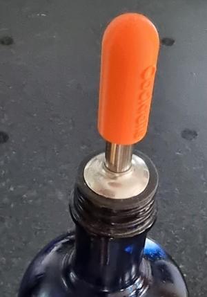 Bottle quick pourer lid