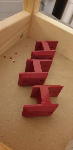 Wood lengthening joints, asymmetric connector