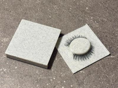 Compact Travel Case for False Eyelashes