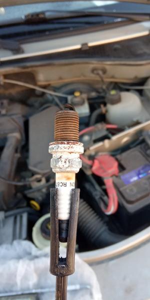 spark plug extractor Renault K4M Largus