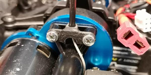 Tamiya TC-01 antenna bracket