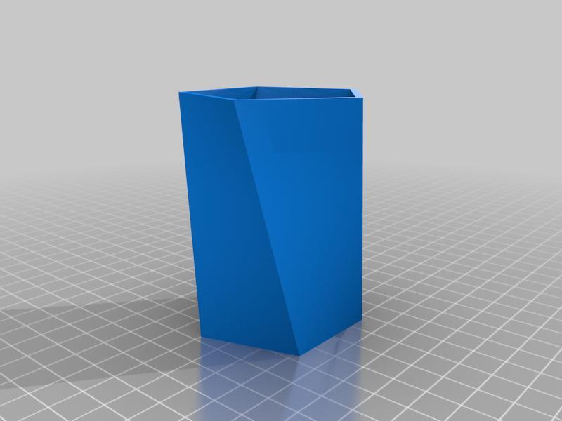 Pentagonal pen holder 