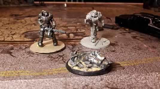 FWW X01 power armour with minigun