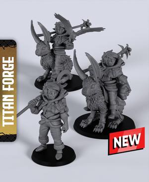 Gnome Female Druid - With Free Dragon Warhammer - 5e DnD Inspired for RPG and Wargamers
