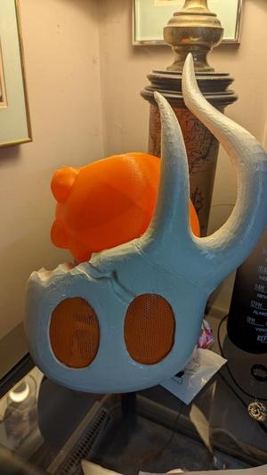 Hollow Knight Broken Vessel mask