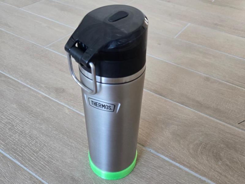 Thermos Icon insulated bottle TPU base