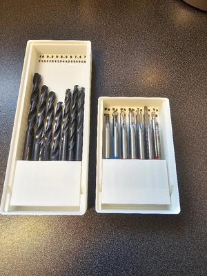 Tiltable bits and drill bits holder Gridfinity   